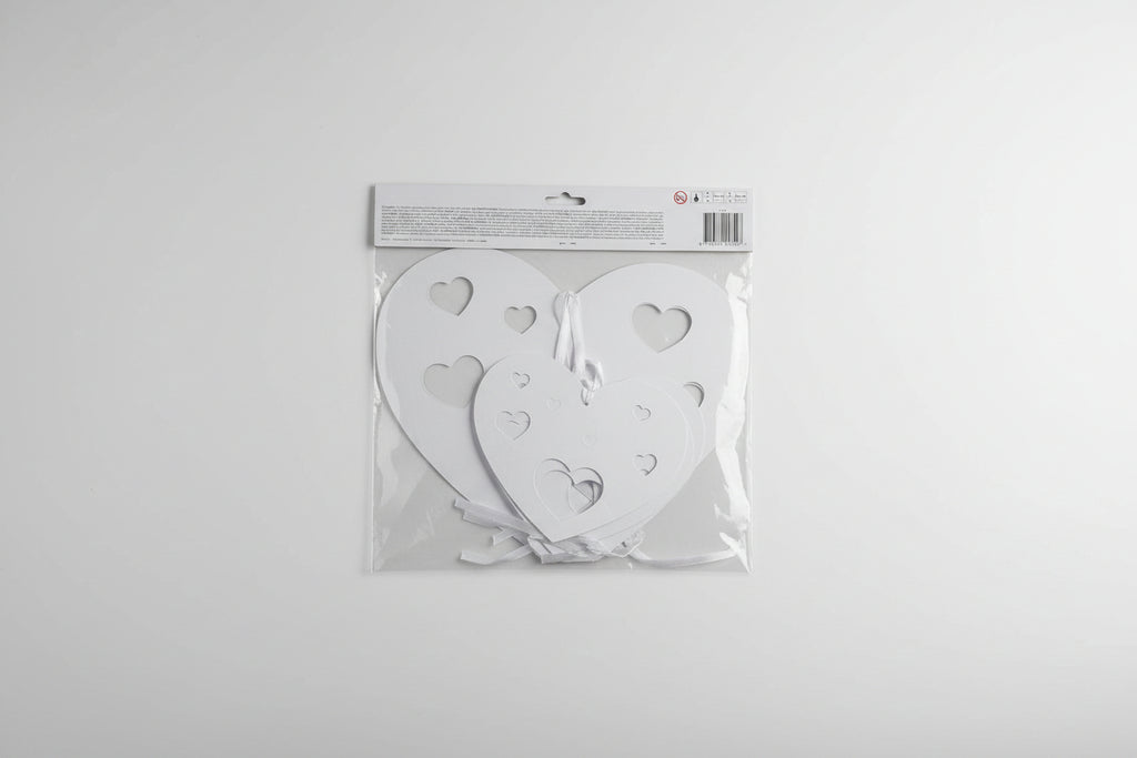 Banderín blanco con forma de corazones "just married" (recién casados)