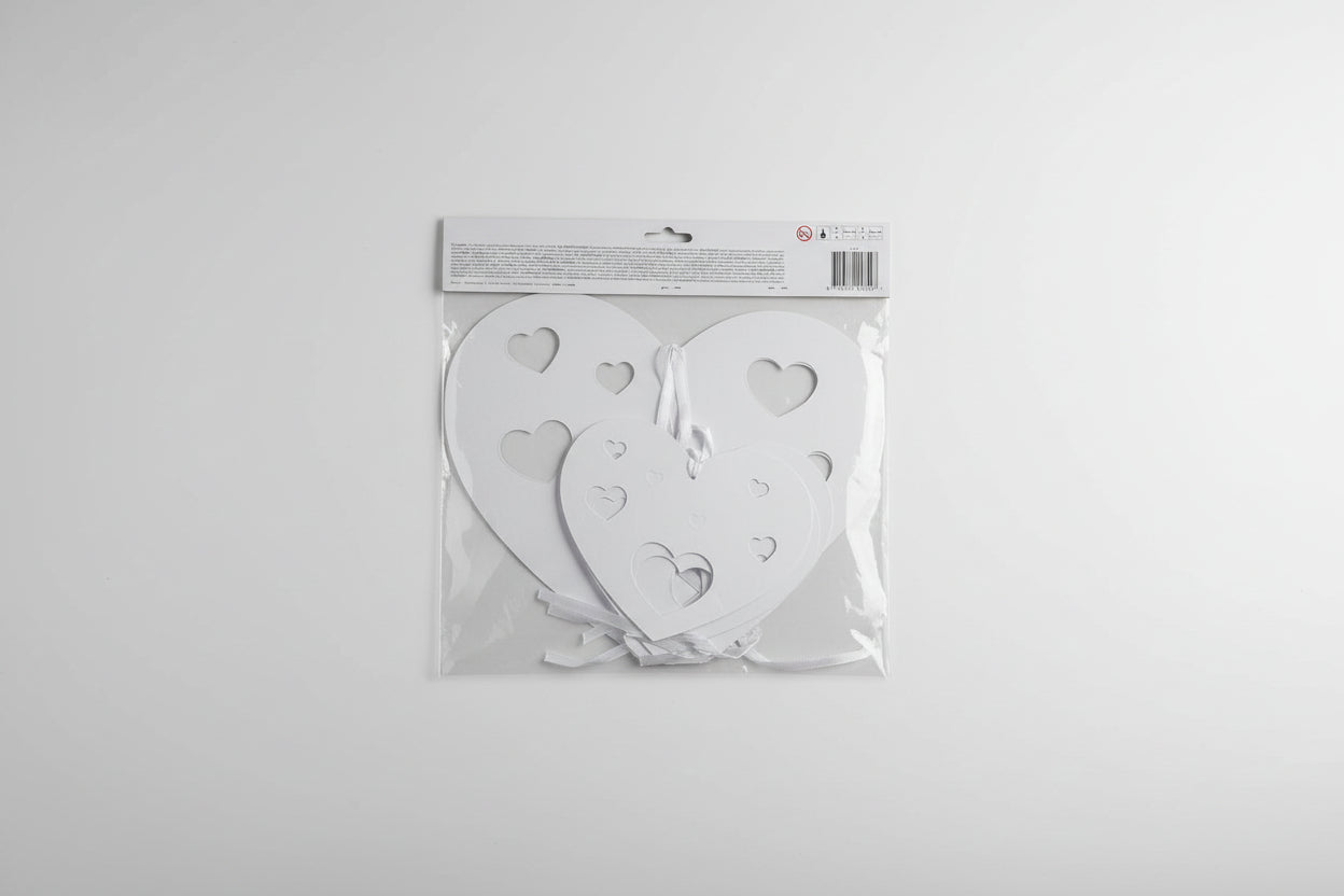 Banderín blanco con forma de corazones "just married" (recién casados)