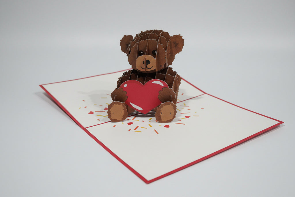 Tarjeta de felicitación 3d pop up con osito